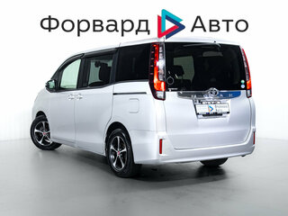 2017 Toyota Noah III (R80), серый, 1799800 рублей, вид 5