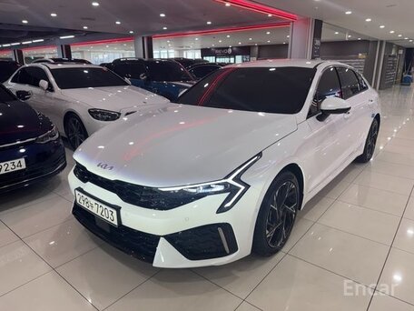 2026 Kia K5 III Рестайлинг, белый, 3309281 рублей, вид 3