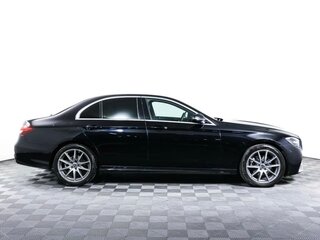 2021 Mercedes-Benz E-Класс 220 d V (W213, S213, C238) Рестайлинг, чёрный, 4390000 рублей, вид 4