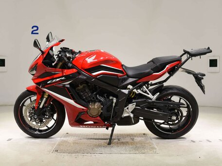 2022 Honda CBR 650R, красный, 977000 рублей, вид 1
