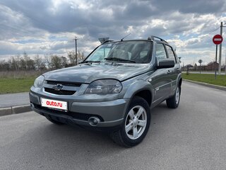 2017 Chevrolet Niva I Рестайлинг, серый, 770000 рублей, вид 5