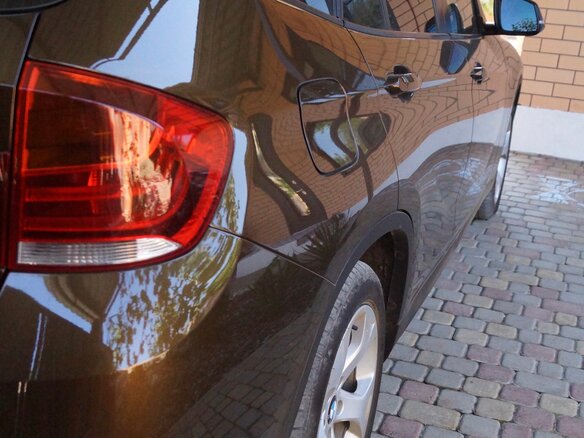 2013 BMW X1 20i I (E84) Рестайлинг, коричневый, 1330000 рублей - вид 2