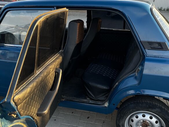 2002 Lada (ВАЗ) 2107, синий, 120000 рублей - вид 12