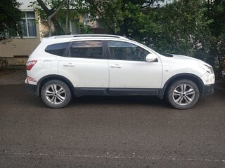 2010 Nissan Qashqai+2 I, белый, 600000 рублей, вид 3