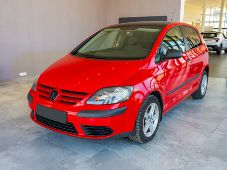 2008 Volkswagen Golf Plus Cross I, красный, 1100000 рублей, вид 3