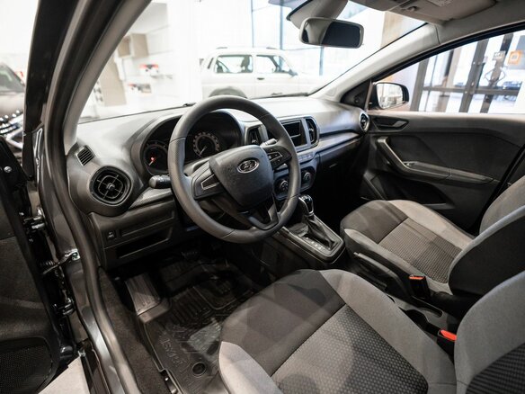 2026 Lada (ВАЗ) Iskra, серебристый - вид 11