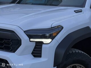 2025 Toyota Tacoma IV, белый, 9890000 рублей, вид 5