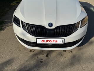 2018 Skoda Octavia III (A7) Рестайлинг, белый, 1749000 рублей, вид 2