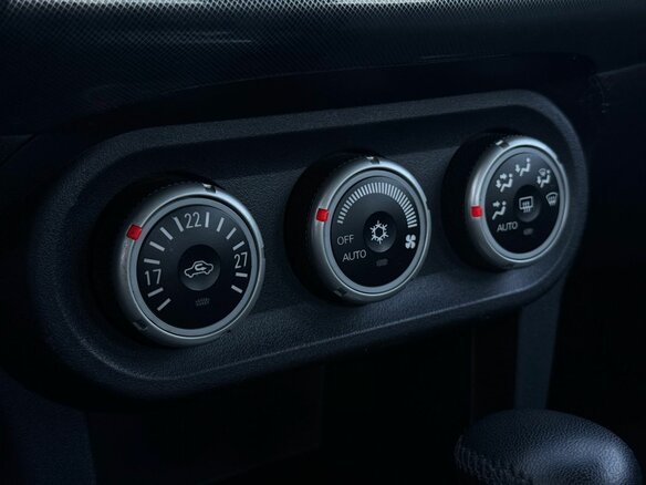 2008 Mitsubishi Lancer X, бежевый - вид 18