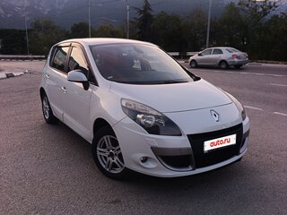 2011 Renault Scenic III, белый, 820000 рублей, вид 1
