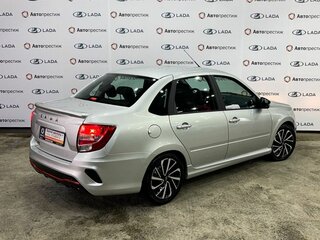 2026 Lada (ВАЗ) Granta Sport I Рестайлинг, серебристый, 1657000 рублей, вид 3