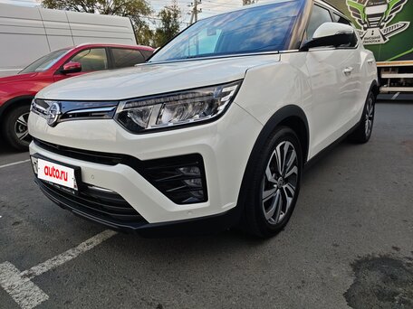 2022 SsangYong Tivoli I Рестайлинг, белый, 1890000 рублей, вид 1