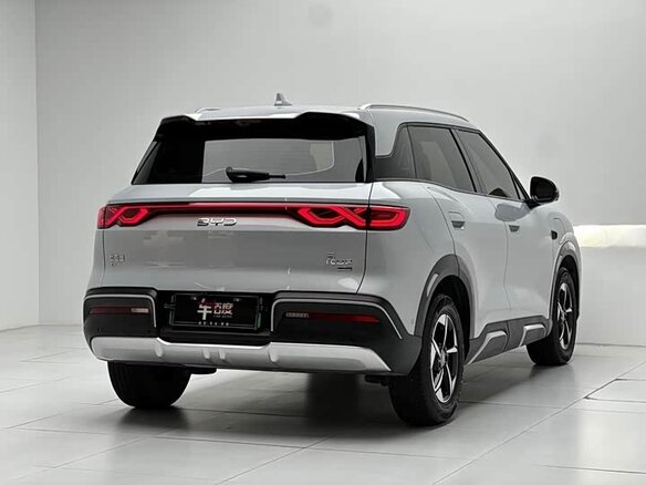 2025 BYD Yuan Up 45.12 kWh, серый, 1450007 рублей - вид 5