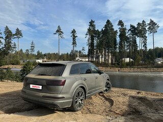 2018 Audi Q7 II (4M), серый, 5600000 рублей, вид 5