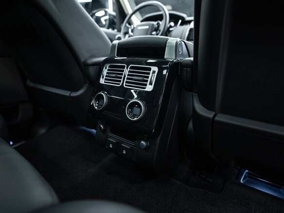 2021 Land Rover Range Rover IV Рестайлинг, чёрный, 8900000 рублей - вид 16