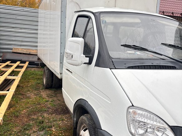 2004 ГАЗ ГАЗель (3302), белый, 600000 рублей - вид 2