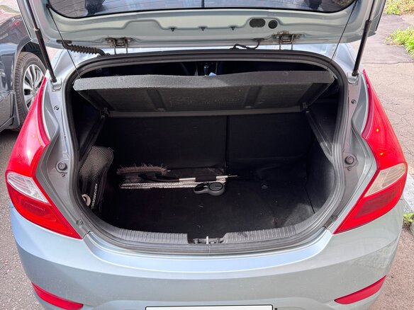 2013 Hyundai Solaris I, голубой, 850000 рублей - вид 8