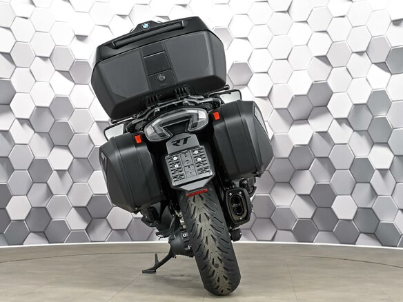 2025 BMW R 1300 RT, чёрный - вид 4