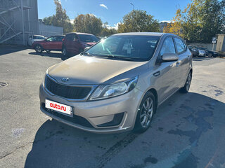 2013 Kia Rio III, бежевый, 699000 рублей, вид 1