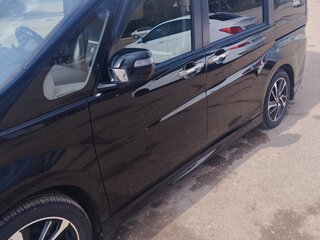 2016 Honda Stepwgn V, чёрный, 2200000 рублей, вид 2