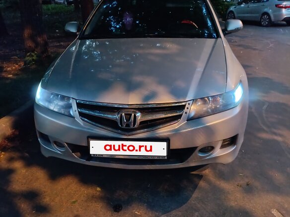 2007 Honda Accord VII Рестайлинг, серебристый, 910000 рублей - вид 3