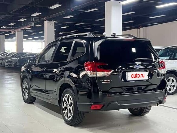 2022 Subaru Forester V Рестайлинг, чёрный, 2615000 рублей - вид 5
