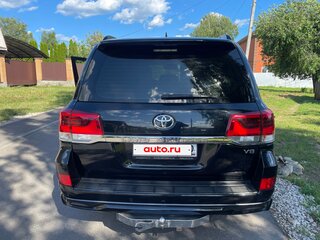 2016 Toyota Land Cruiser 200 Series Рестайлинг 2, чёрный, 5600000 рублей, вид 5