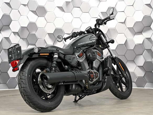 2022 Harley-Davidson Nightster, чёрный - вид 6