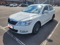 2012 Skoda Octavia II (A5) Рестайлинг, белый, 1050000 рублей - вид 1