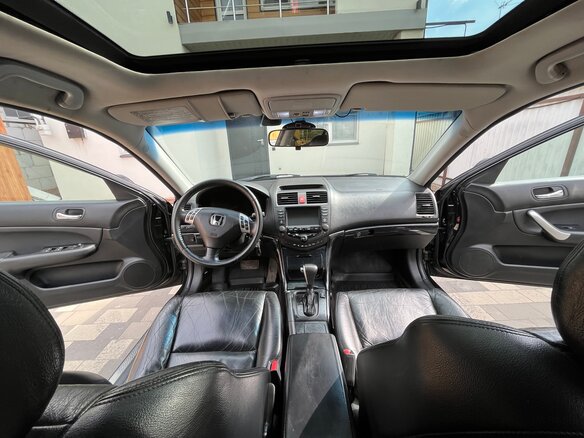 2005 Honda Accord VII Рестайлинг, чёрный, 1000000 рублей - вид 9