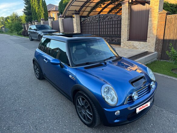 2003 Mini Hatch Cooper S I (R50), синий, 1100000 рублей - вид 5