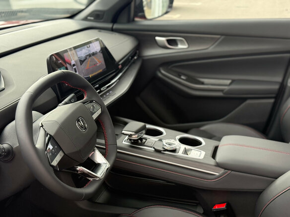 2026 Changan UNI-S I, красный, 3229900 рублей - вид 7