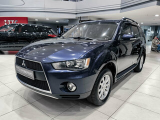 2011 Mitsubishi Outlander II Рестайлинг, синий, 850000 рублей, вид 1