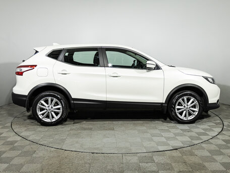 2018 Nissan Qashqai II, белый, 1569585 рублей, вид 4
