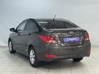 2016 Hyundai Solaris I Рестайлинг, коричневый, 1070000 рублей, вид 5