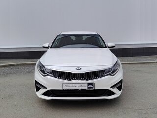 2019 Kia Optima IV Рестайлинг, белый, 1659000 рублей, вид 2