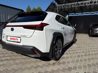2019 Lexus UX 250h I, белый, 3200000 рублей, вид 5