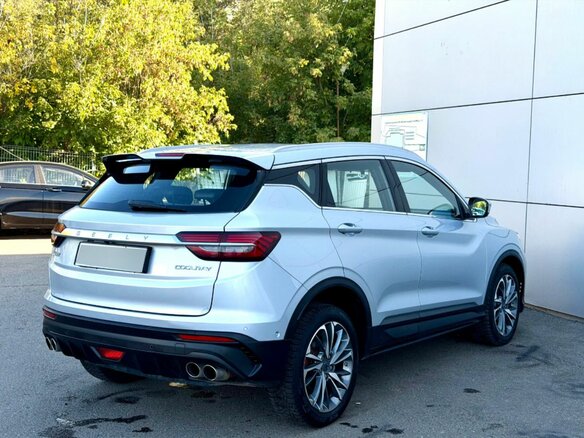 2022 Geely Coolray I, серебристый, 1291000 рублей - вид 3
