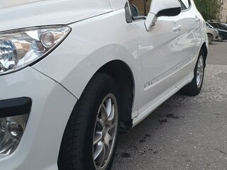 2008 Peugeot 308 I, белый, 270000 рублей, вид 5