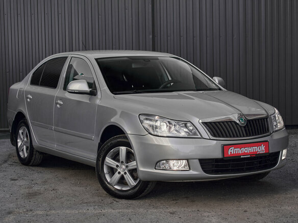 2012 Skoda Octavia II (A5) Рестайлинг, серый - вид 3
