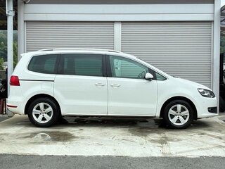 2015 Volkswagen Sharan II, белый, 750999 рублей, вид 2