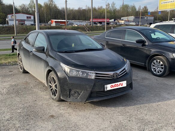 2013 Toyota Corolla XI (E160, E170, E180), чёрный, 960000 рублей - вид 2