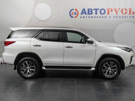 2018 Toyota Fortuner II, белый, 3258000 рублей, вид 5