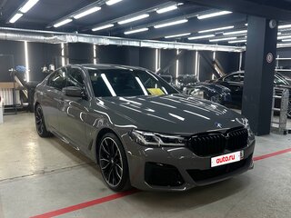 2021 BMW 5 серии 530i xDrive VII (G30/G31/G38) Рестайлинг, серый, 5599999 рублей, вид 1