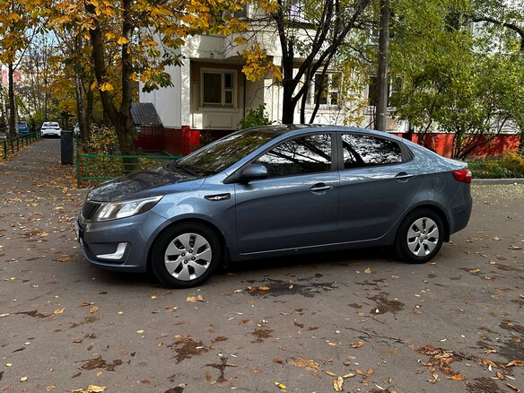 2012 Kia Rio 5-speed III, голубой, 695000 рублей - вид 9