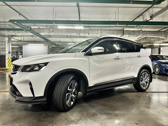 2022 Geely Coolray I, белый - вид 3