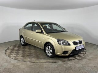 2011 Kia Rio II Рестайлинг, бежевый, 599000 рублей, вид 3