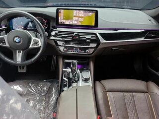 2023 BMW 5 серии 530i xDrive VII (G30/G31/G38) Рестайлинг, чёрный, 4850000 рублей, вид 5
