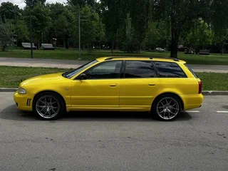 1999 Audi S4 I (B5), жёлтый, 1299000 рублей, вид 3