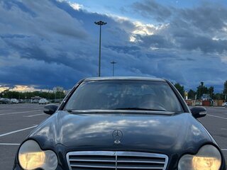 2003 Mercedes-Benz C-Класс 180 II (W203), чёрный, 535000 рублей, вид 3